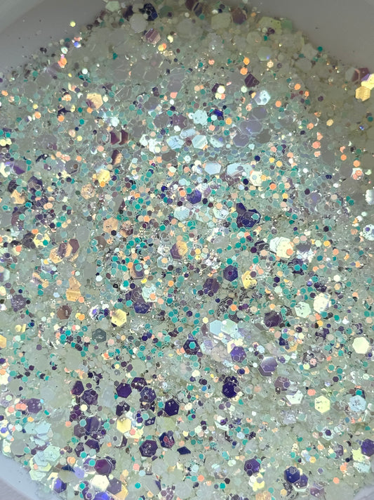 GHOSTLY GLOW CHUNKY MIX GLOW GLITTER