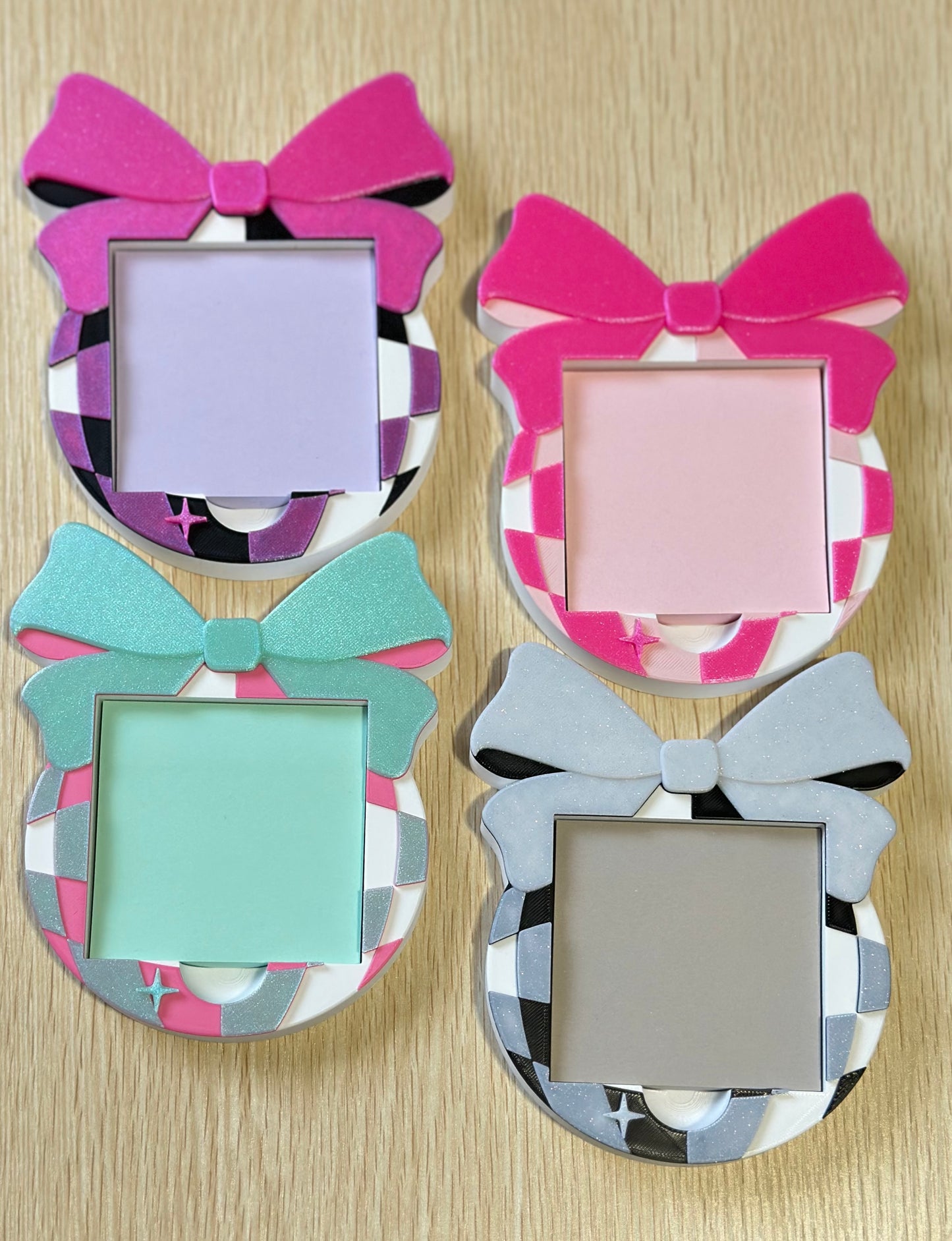 Disco Bow 3D Sticky Note Holder | Cute Checkered Desk Organizer