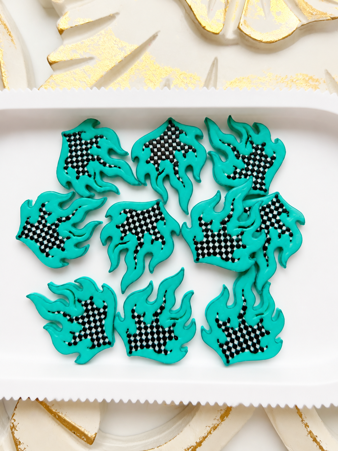 NEON FLAME CHARMS Flat Back Lid Charms