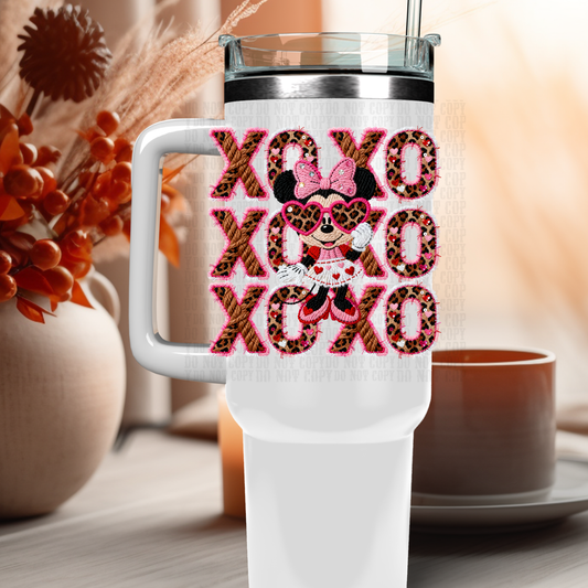 40OZ FAUX YARN XOXO MS. MOUSE UV DTF CUP DECAL
