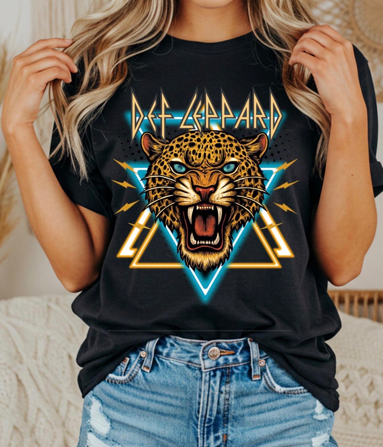 DEF LEOPARD T-SHIRT