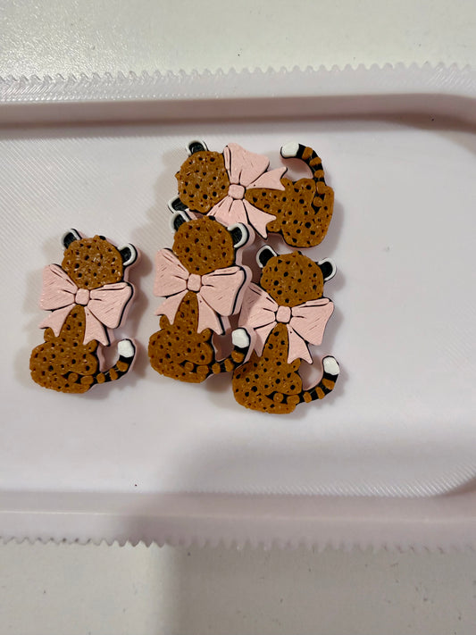 CHEETAH W/BOW Flat Back Lid Charms