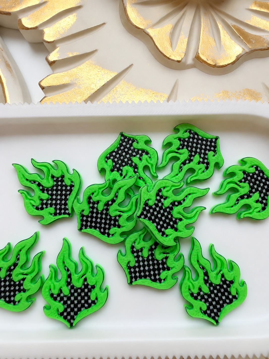 NEON FLAME CHARMS Flat Back Lid Charms