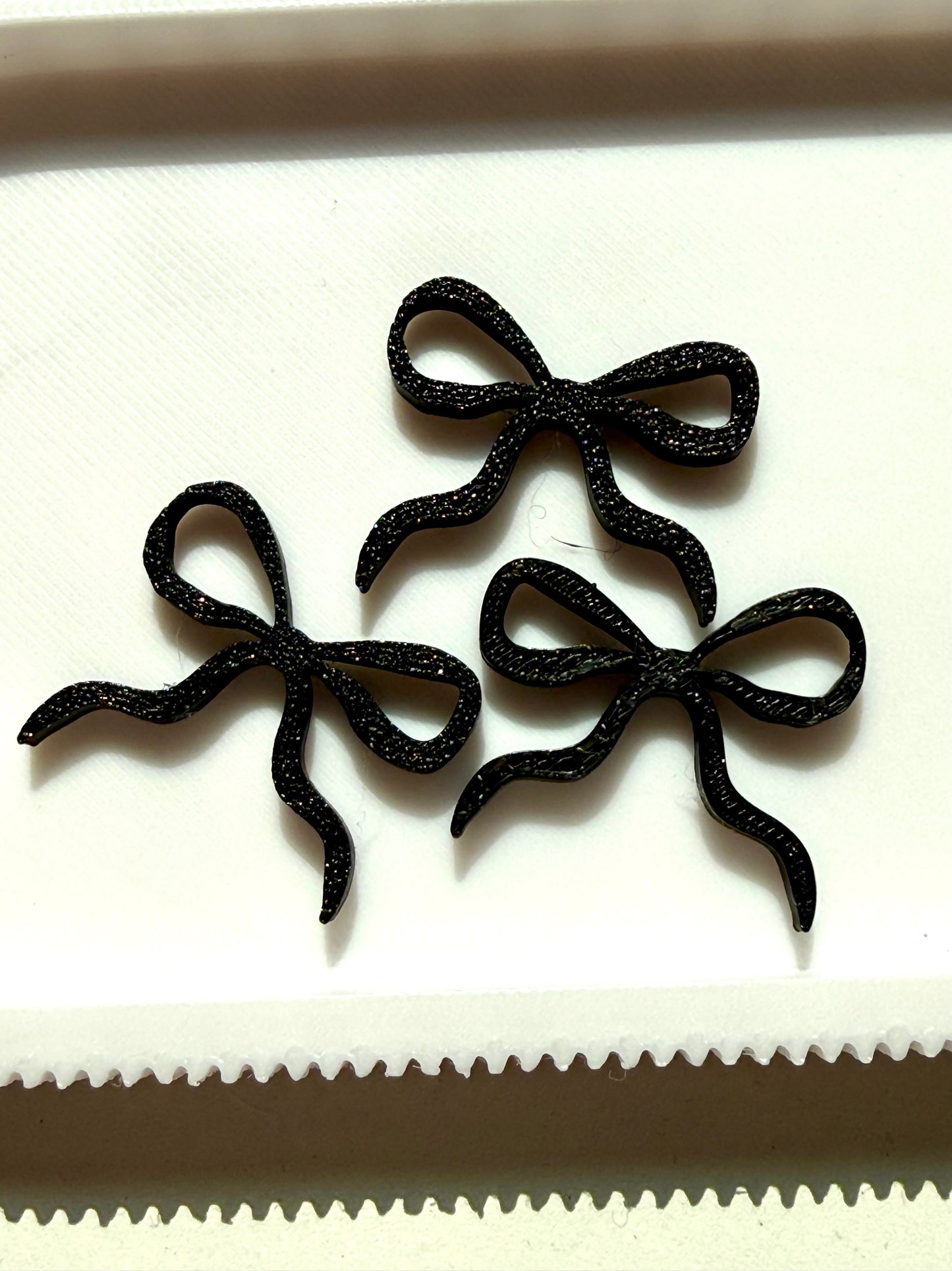 Flat Back Lid Charms – Dainty Bow